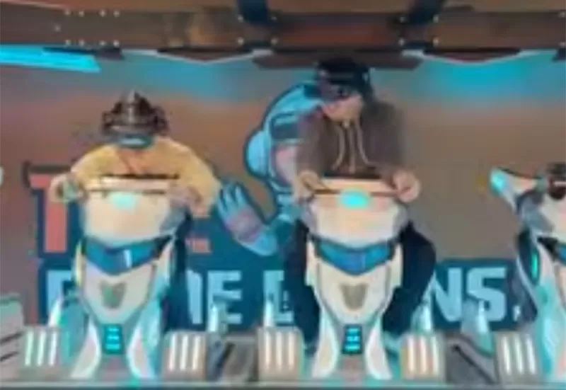 Strap on Your VR Headset and Mount a Futuristic Motorcycle at Wun Park—your Cyber Adventure